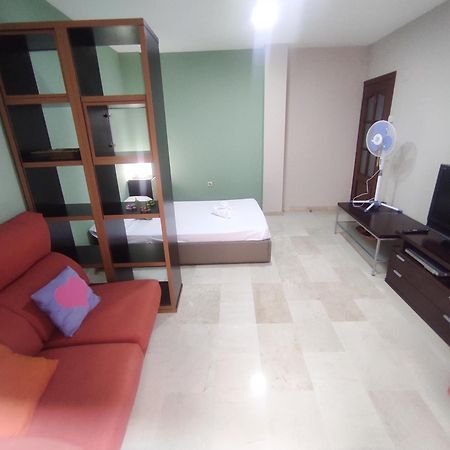 Ferienwohnung Piso Compartido Delyrent En San Ildefonso Jaén Exterior foto